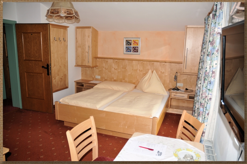 Dreibettzimmer 1