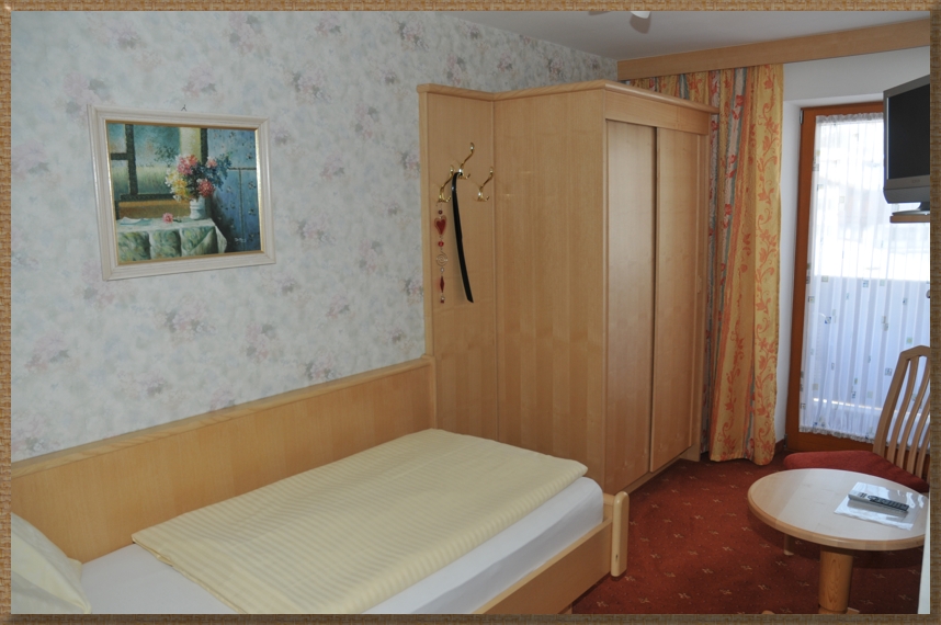 Einbettzimmer